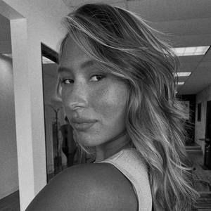 Meet your Posher, Alana